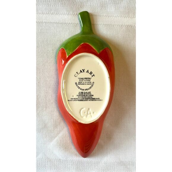 Clay Art 1999 Chili Fiesta Red and Green Handpainted Ceramic Tray Set - Picture 4 of 5